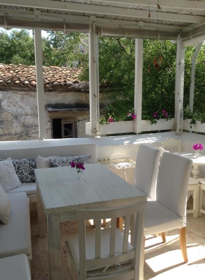 Yukari Sokak Vip Butik Otel Alaçatı Exterior foto