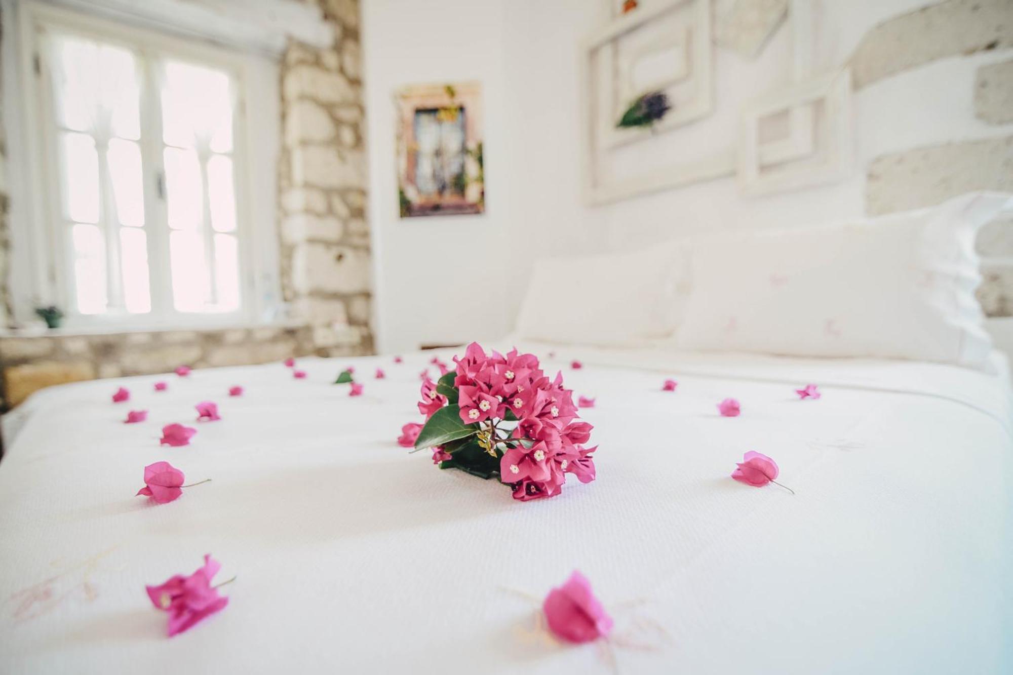 Yukari Sokak Vip Butik Otel Alaçatı Exterior foto