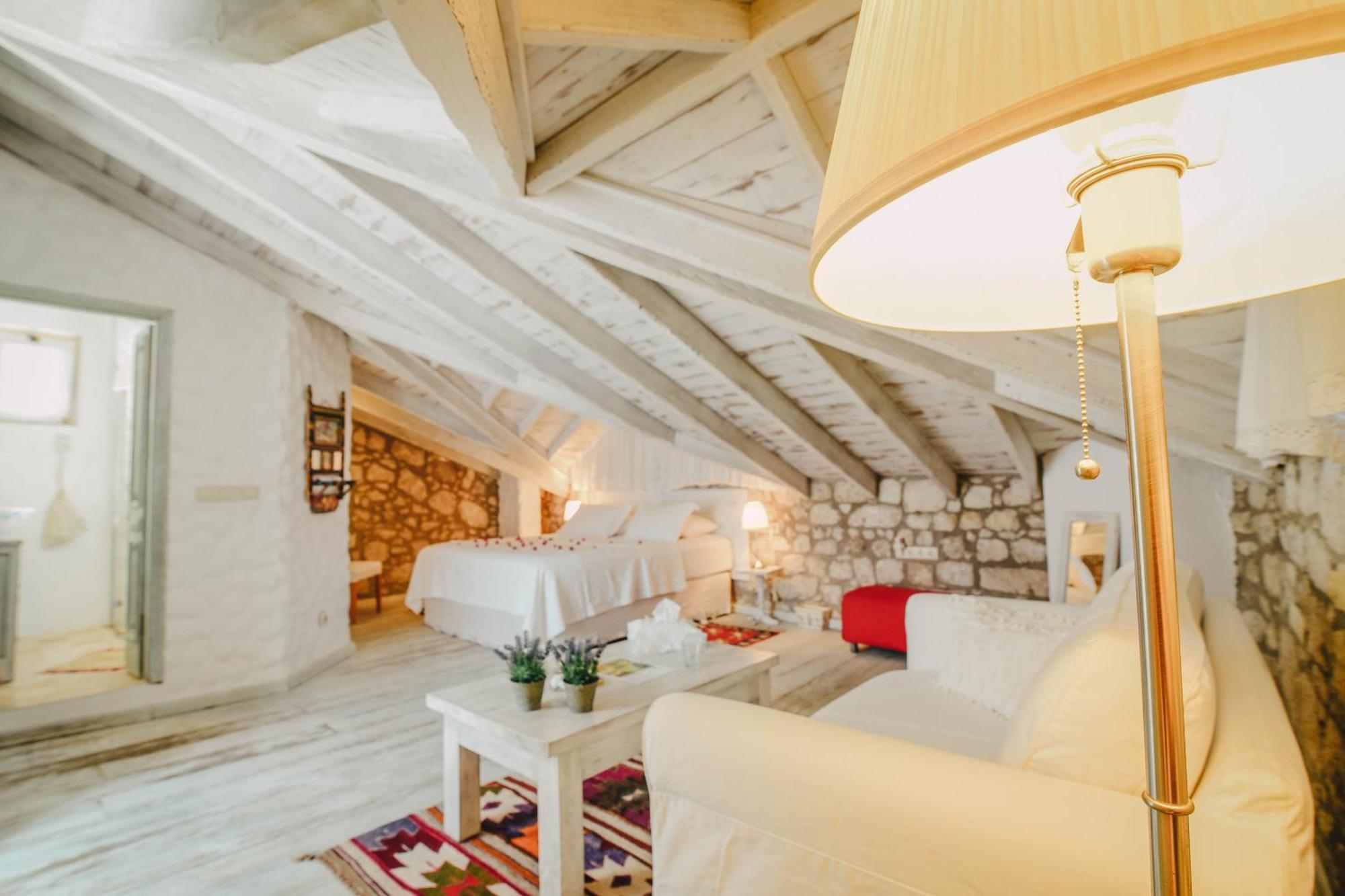 Yukari Sokak Vip Butik Otel Alaçatı Exterior foto